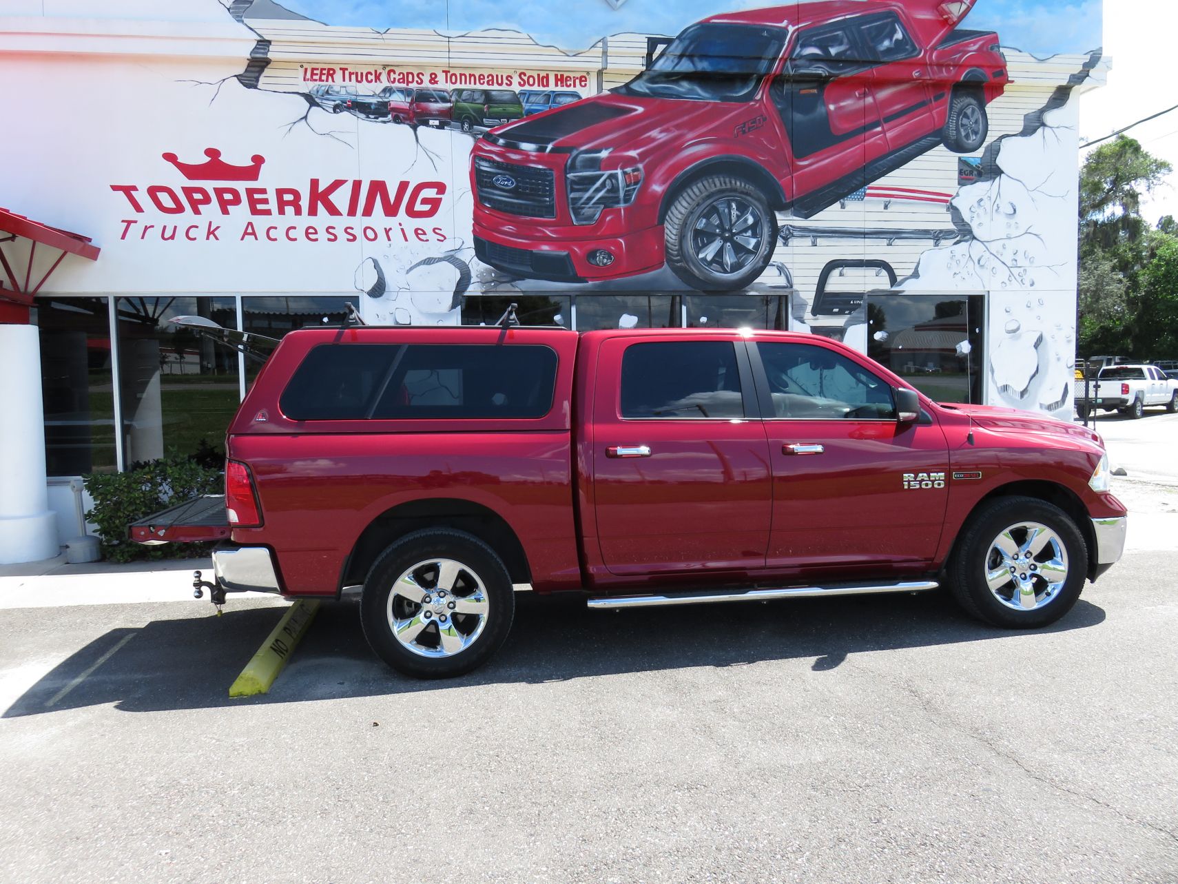 2015 Red Dodge Ram 1500 Leer 100xl Leer Locker Topperking