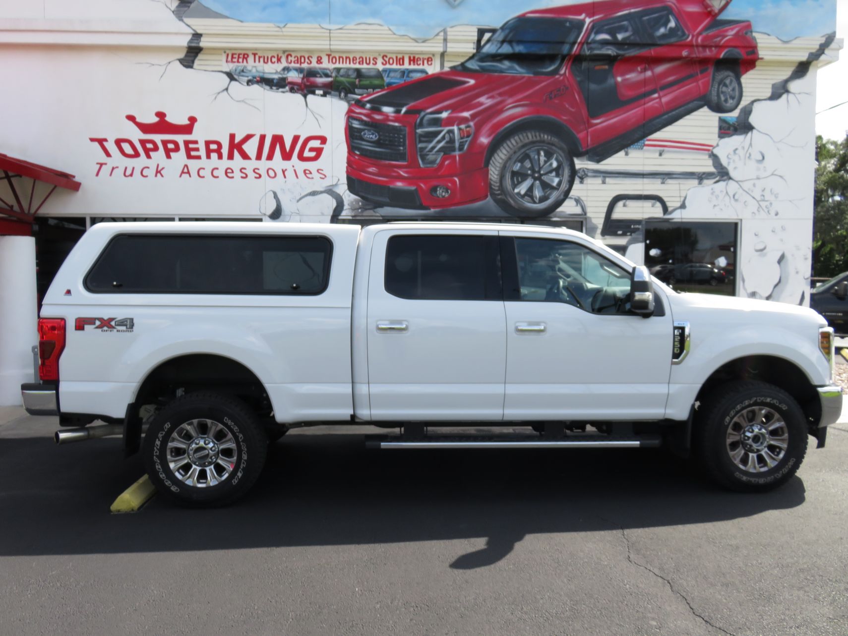 2018 Ford F250 with LEER 100XR, Hitch, Chrome, Retractable Steps, Tint. Call TopperKING Brandon 813-689-2449 or Clearwater FL 727-530-9066!