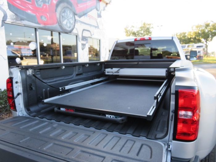 2018 Chevy Silverado with Roll-n-Lock, BedSlide, Hitch, Nerf Bar, Vent Visor. Call TopperKING Brandon 813-689-2449 or Clearwater 727-530-9066!