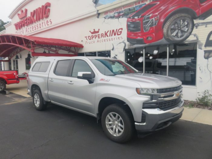 2019 Chevy Silverado with LEER 180 Fiberglass Topper, Hitch, and Tint by by TopperKING in Brandon FL 813-689-2449 or Clearwater FL 727-530-9066. Call today!