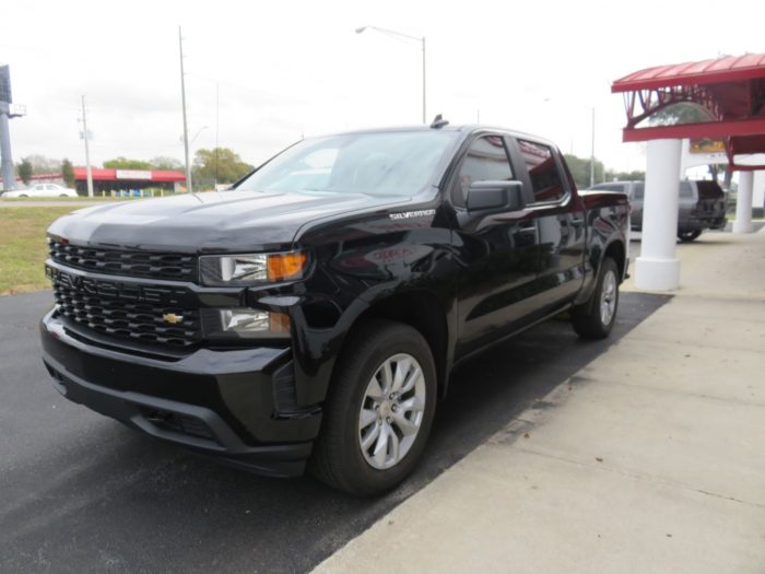 2020 Chevy Silverado with LEER 550, Hitch, and Tint by TopperKING in Brandon, FL 813-689-2449 or Clearwater, FL 727-530-9066. Call today to get started!