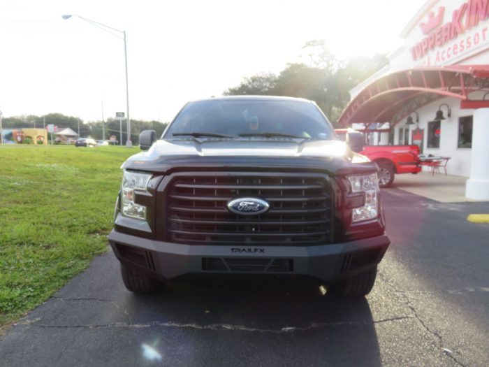 2020 Ford F150 with Undercover SE lid, Nerf Bars, Vent Visors, Hood Guard by TopperKING Brandon 813-689-2449 or Clearwater 727-530-9066. Call!